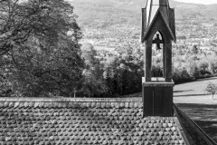DJI_0017Kapelle-Ziegel-und-Turm-sw